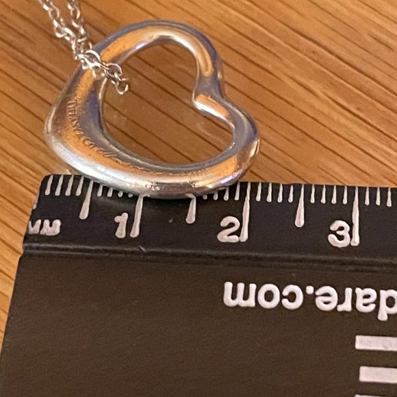 Tiffany & Co., Elsa Peretti Small Heart Pendant and Chain - Picture 3 of 7